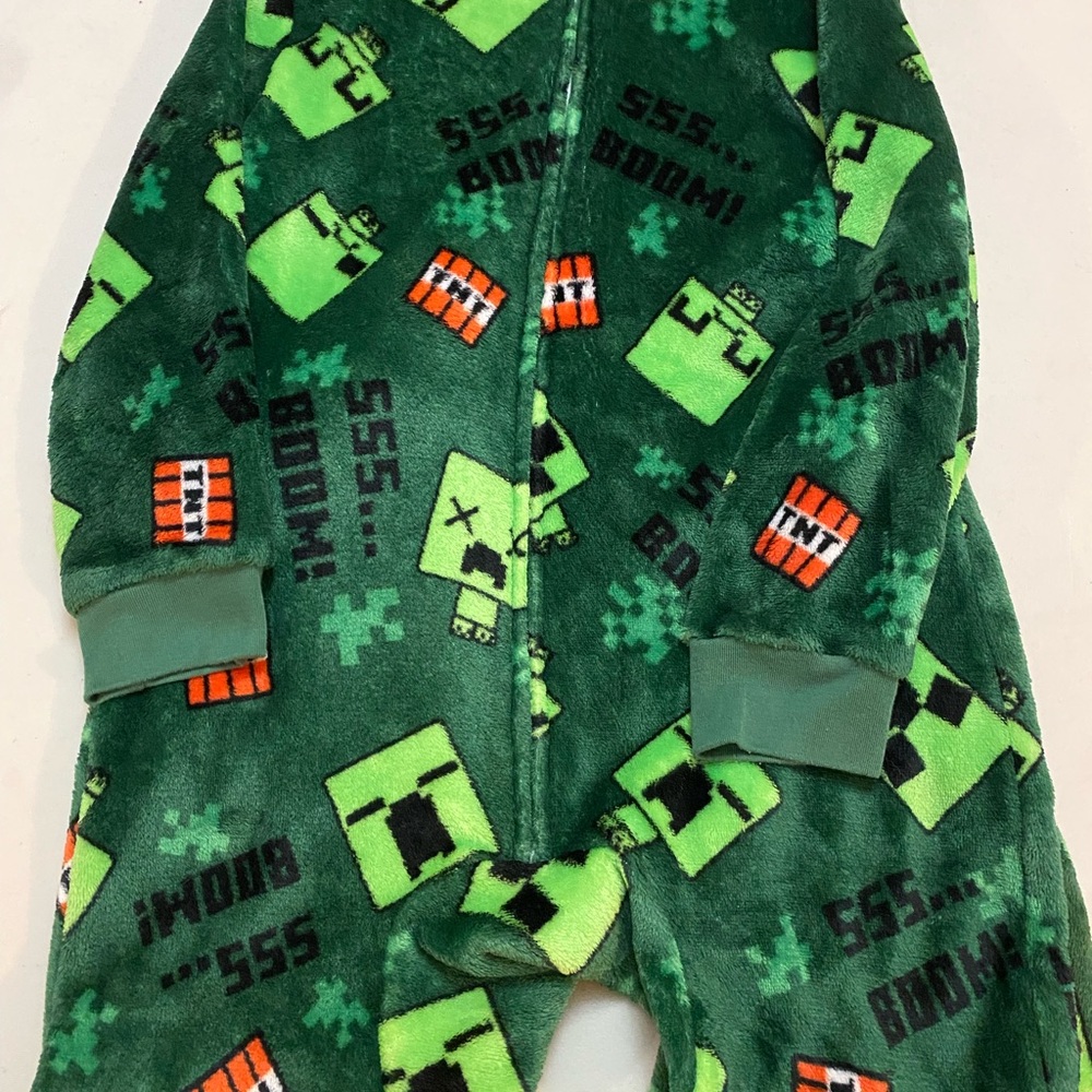 Minecraft Creeper Onesie Pajamas